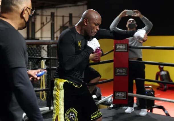 MMA and Boxing Crossovers