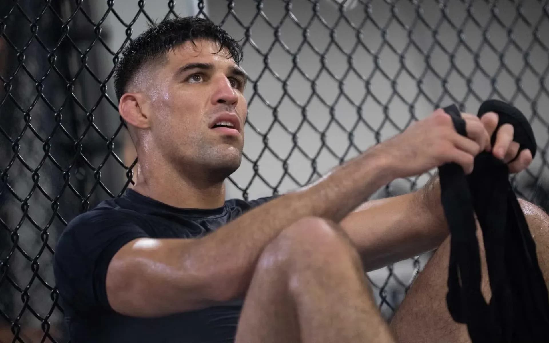 Vicente Luque will return to action at UFC 330
