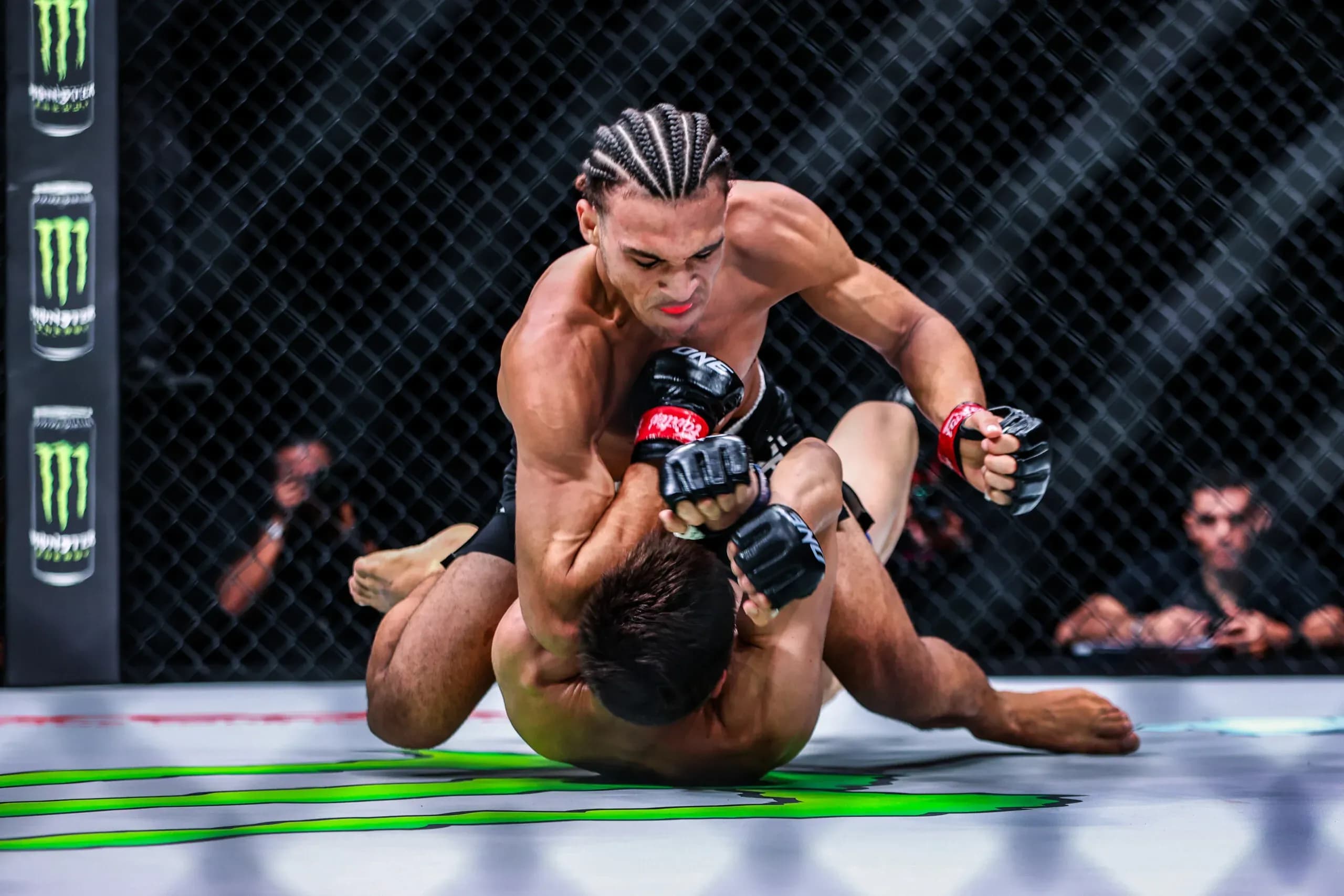 Kade Ruotolo throws an elbow strike