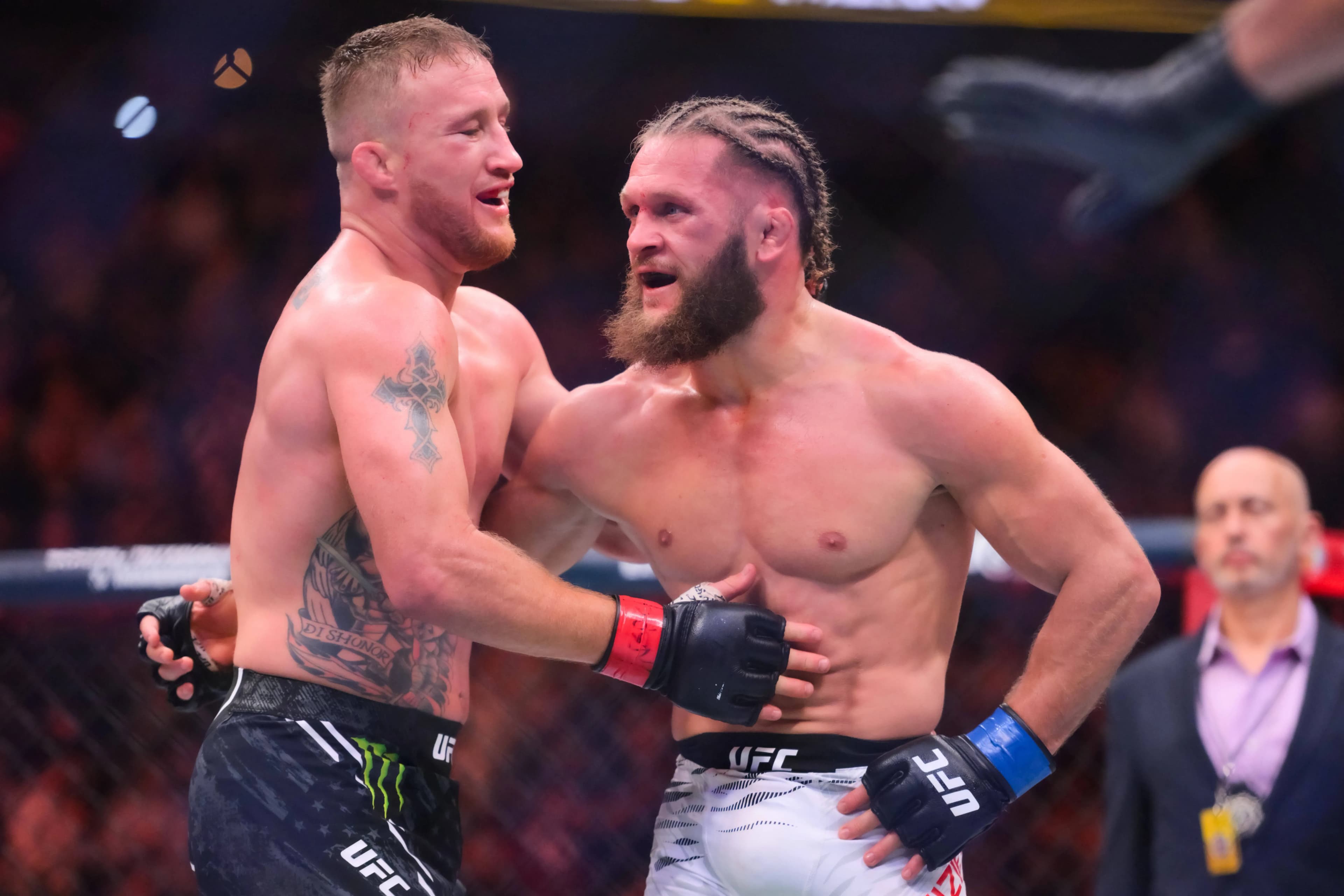 Rafael Fiziev and UFC Lightweight champion Justin Gaethje