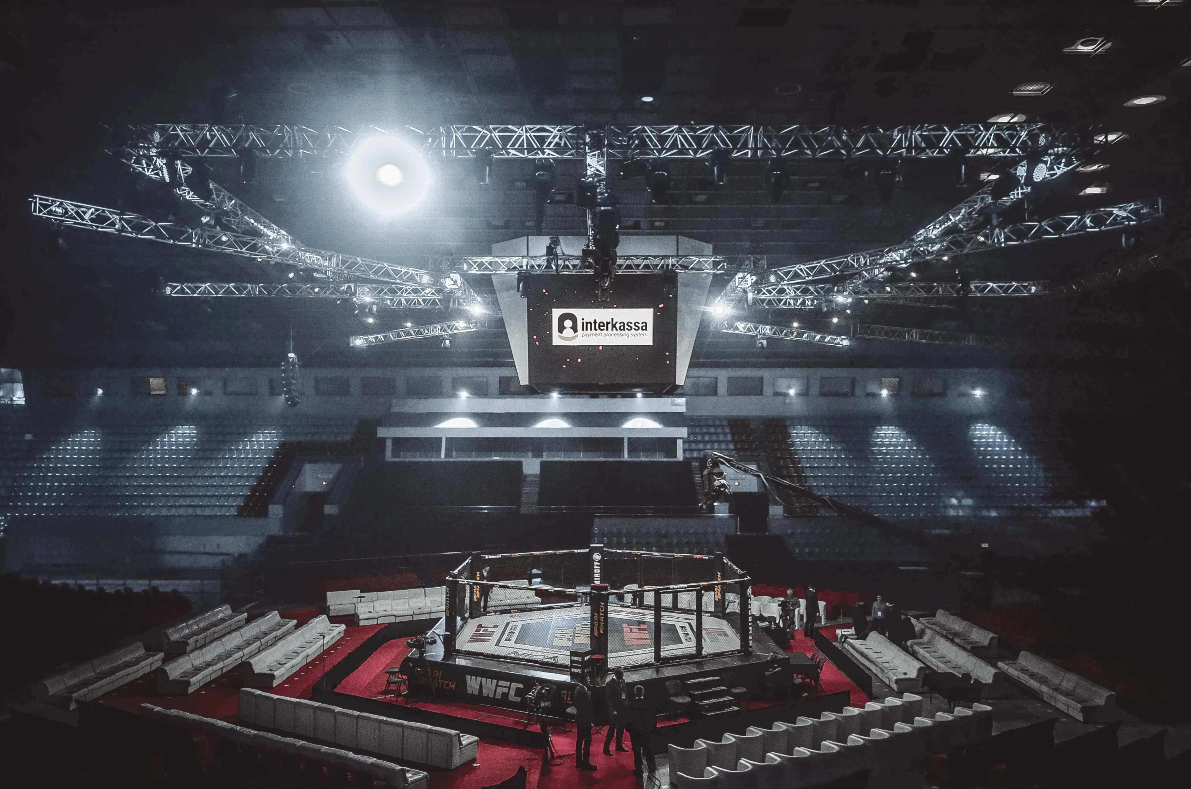 MMA Cage